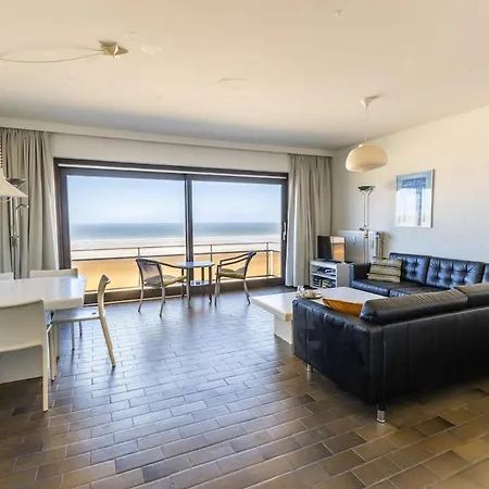 Apartment Kristof By The Sea In